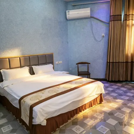 Heyue Hotel