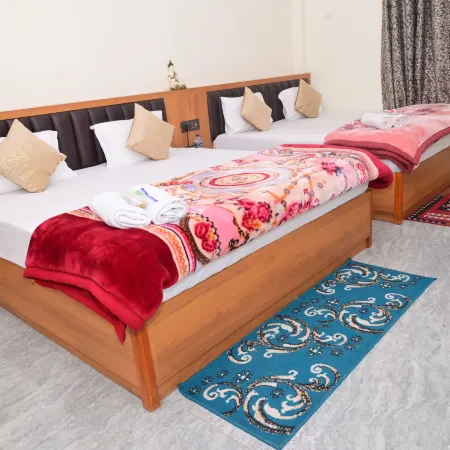 Paramjyoti HomeStay