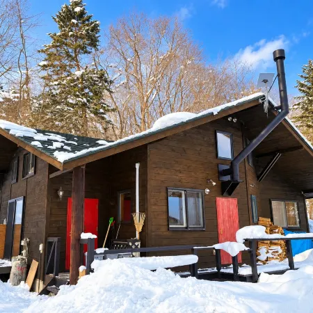 Stay in Toya | Cozy Cabin near Lake Toya, Rusutsu & Niseko