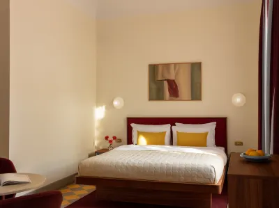 Numa Florence Della Robbia Hotels in Florenz