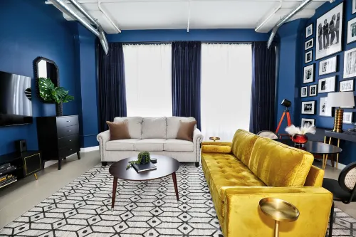 Downtown LA large 1 bedroom, sleeps 4 + 360° Pool + Free Parking - Spa