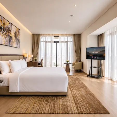 Tra Co Long Beach Hotel & Resort