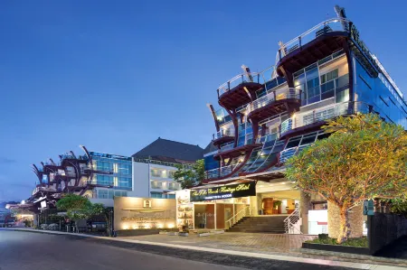The Kuta Beach Heritage Hotel - Managed by Accor Отели рядом с достопримечательностью «5GX Bali»