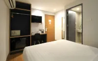Mybed Sathorn Hotel