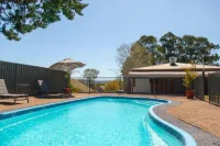 Bega Downs Motor Inn Hotels in Tathra