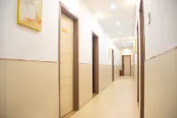 Youran Crazy Hotel (Gongbei Xiawan Branch)