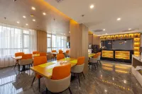 HuangHe Greater China Hotel(Lanzhouxi Railway Station Qlihe Huanghe Bridge)