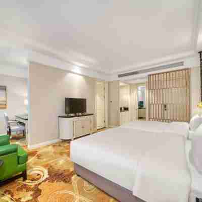 青田新世界大酒店(高鐵站店) Rooms