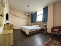 Tanghe Runhua Express Hotel