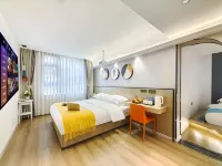 Jianyang Junhao Hotel (Sancha Lake) Hotels near Danjingtai Scenic Spot
