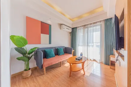 Recalling Yangtze River Hotel