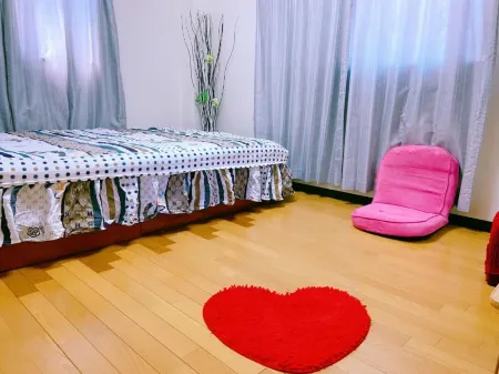 YOSHITOKU family inn TWO(Near Namba)