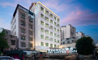 Haikou M Coffee Hotel (Haikou East High-speed Railway Station Hainan Middle School)