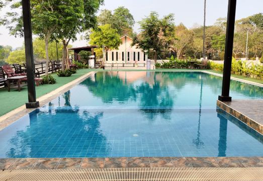 토 북 생 아유타야 호텔 친절한 서비스