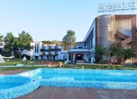 Shaoguan Yijia Homestay (High-speed Railway Station) - Pools