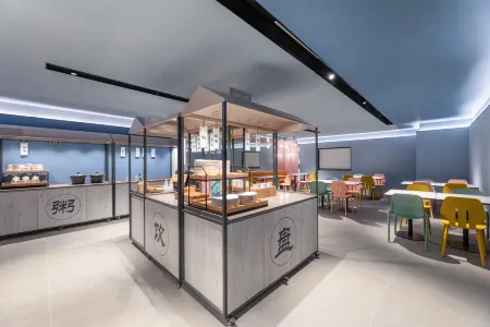 HanTing Hotel (Nanjing Hailecheng Tongjijie) Отели рядом с достопримечательностью «Yongshou Sita»