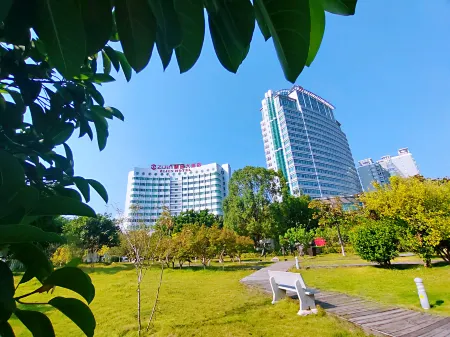 Zijin Hotel Отели в г. Шанхан