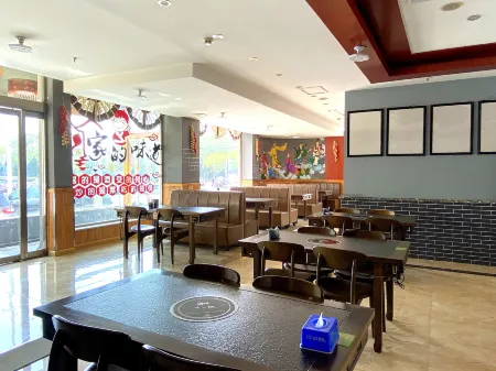 Homeinn Pebble Hotel (Hongtong Central Plaza) Отели рядом с достопримечательностью «Yongningbao Relic Site»