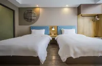 Homeinn Hotel (Wuxi Huiju Center Wuzhou International Industrial Expo City) - balcony