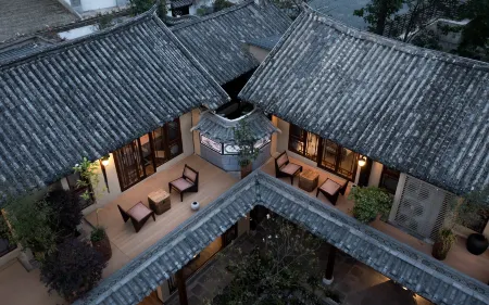 411 รีวิวของYupin ·villa pagoda ancient courtyard (Dali Santa Cangshan ...