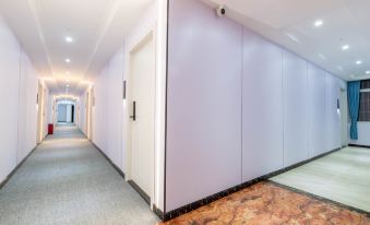 Yelin Hotel (Shenzhen Ailian Subway Station)