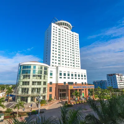Majestic Mong Cai Hotel Hotels near Tra Co beach
