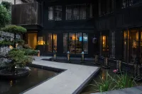 Sanchunli Meng Resort Hotel