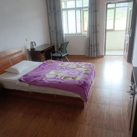 Wuding Jixuan Inn
