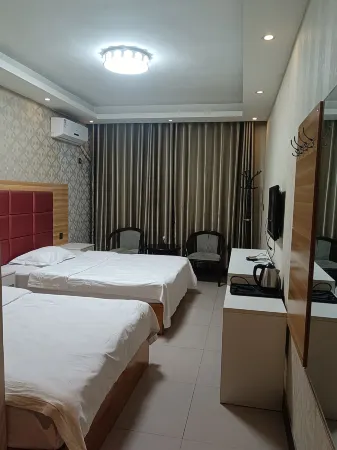Xinzheng Huatai Express Hotel Отели рядом с достопримечательностью «College of Information & Business， Zhongyuan University of Technology»