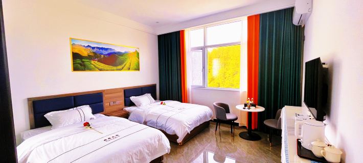 Yuanxuan Homestay (Pingshancun Branch) Hotele w: Powiat Hefeng