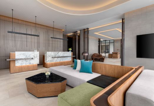 코트야드 호텔 이미지