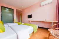 Jingtai Business Hotel (Zhashui Bus Station) - Parvekkeita