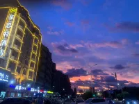 Fistel Hotel Hotels near Jinghu Park