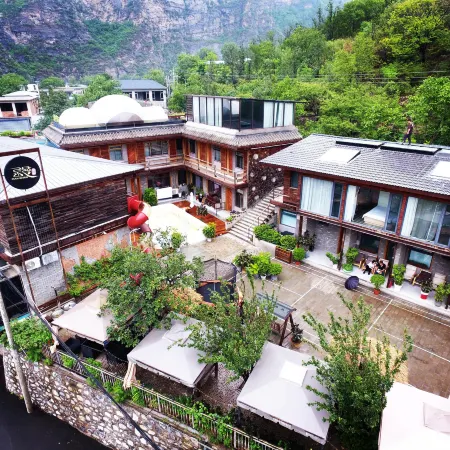 Manshanting Homestay (QingLiangGu Branch)