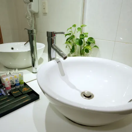 Happy Life Green Hotel Отели рядом с достопримечательностью «Район 1»