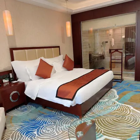 Fengyang International Hotel Отели рядом с достопримечательностью «Anhui Science & Technology University (Donghua Road)»