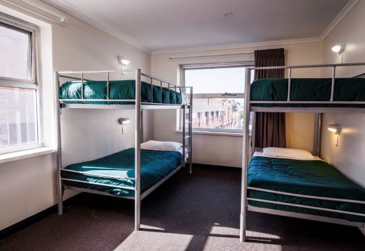 아델레이드 센트럴 YHA 내부