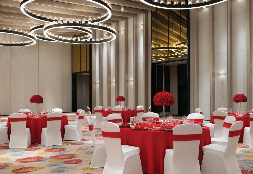 4. 크라운 플라자 ..