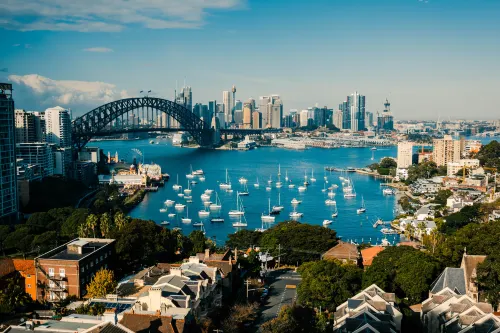 View Sydney Hotels in Северный Сидней