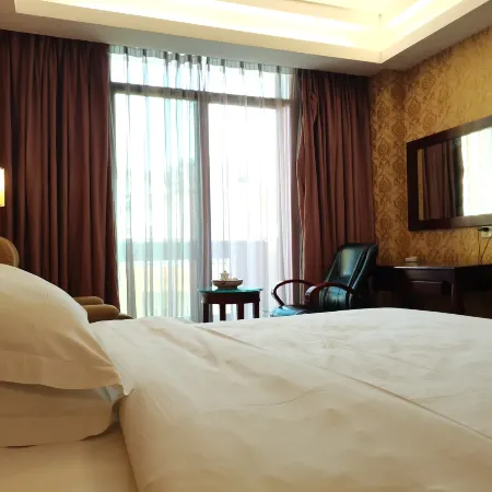 Xinlexuan Hotel (Shantou Chaoyang Hepingzhen)