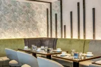 Hotel 77 Seventy-Seven - Maison d'Art Collection