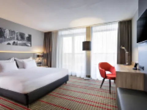 ラマダ アムステルダム エアポート スキポール バドフーフェドルプのホテル