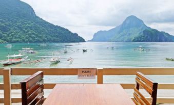 El Nido Beach Hotel