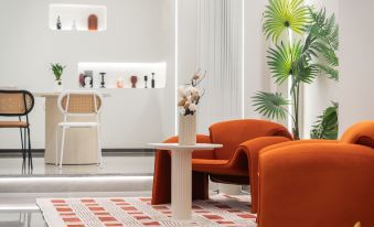 Island·Designer Hotel(Sanya High-speed Railway Station)