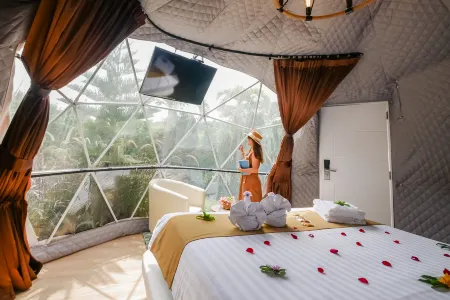 Le Resort and Villas Отели рядом с достопримечательностью «Остров Ко Лон»