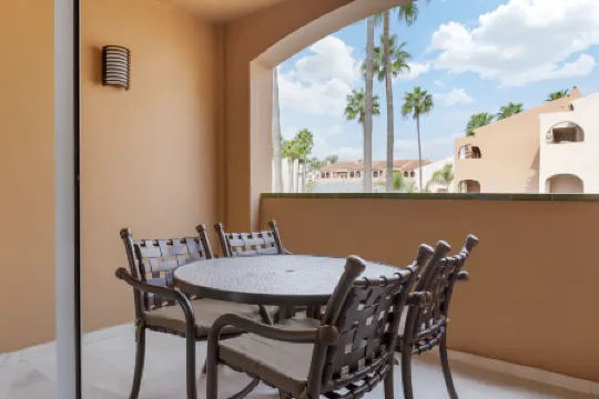 Los Amigos Beach Club