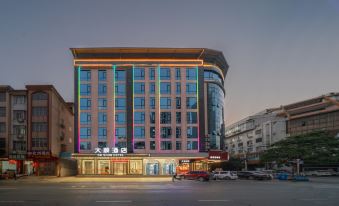 Dashun Hotel (Pingnan Central Plaza)