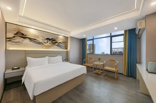 Happy Smart Hotel