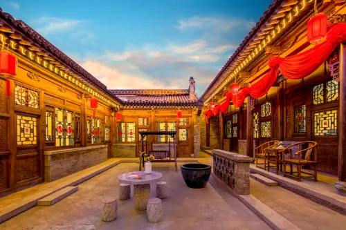 Pingyao dust outside boutique guest house