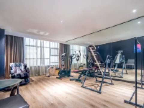 Grey Whale Smart Hotel (Baoding Train Station) Hotels in Baoding